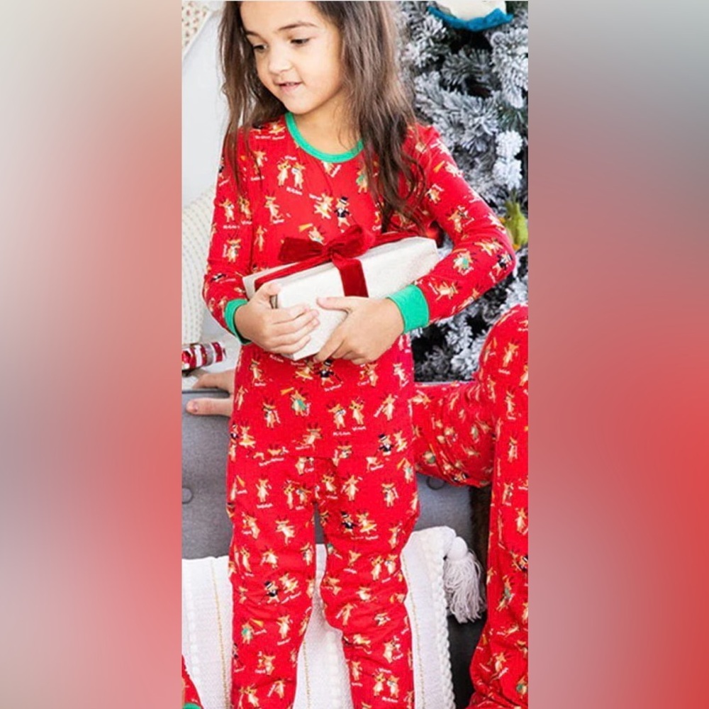 Magnetic Me Rollicking Reindeer Kids Pajama Set|Size 7